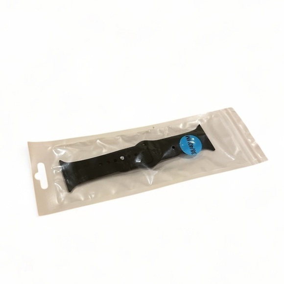 Apple Other - NWT Apple Watch Black Band 38/40mm Silicone